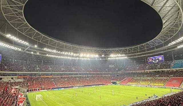 开云官网-包含赛地聚焦：亚冠赛后热度飙升；马德里竞技远射贴柱；态度坚定；纪律约束更严格的词条-开云官网