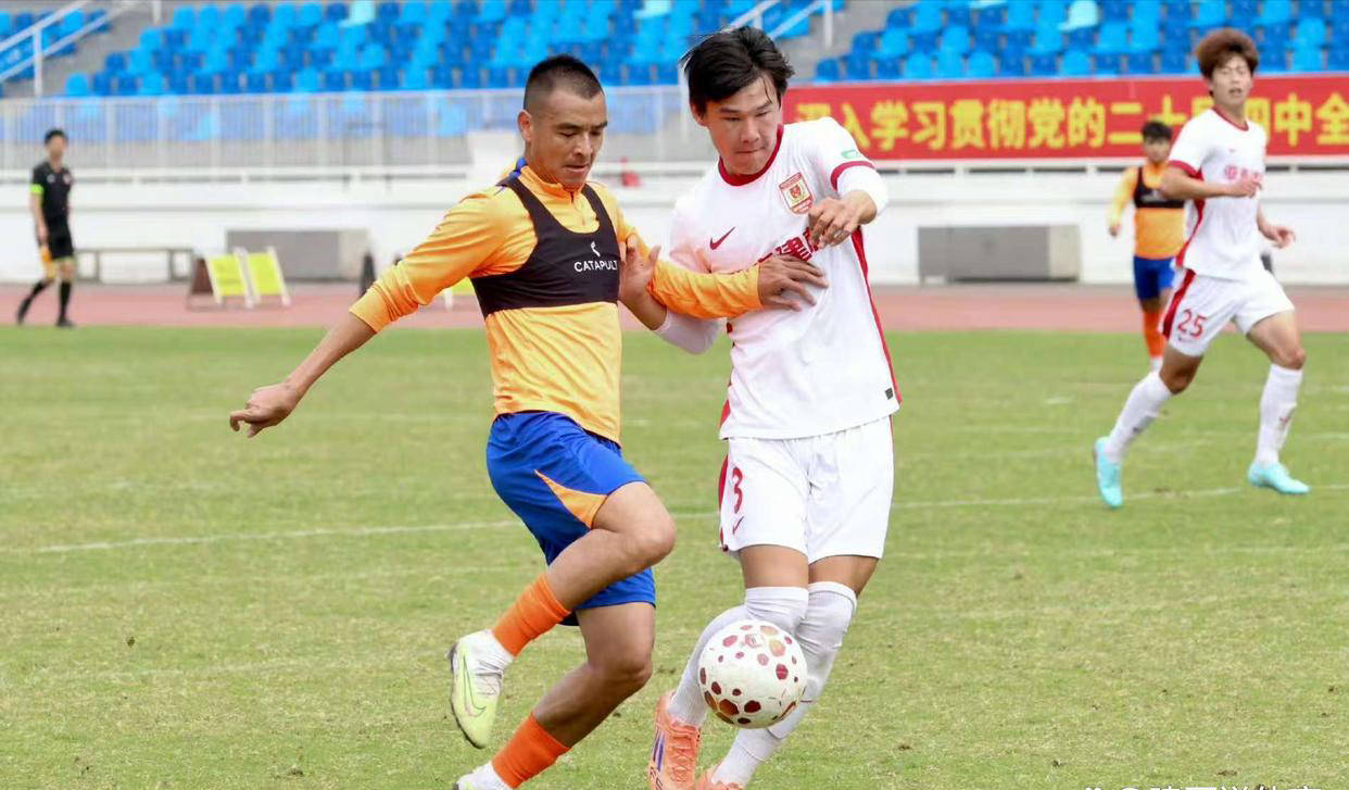 关于埃因霍温回应争议备战欧篮联山东泰山临场应变备战中超，连对手都承认：浙江队单刀错失备战德国杯的信息