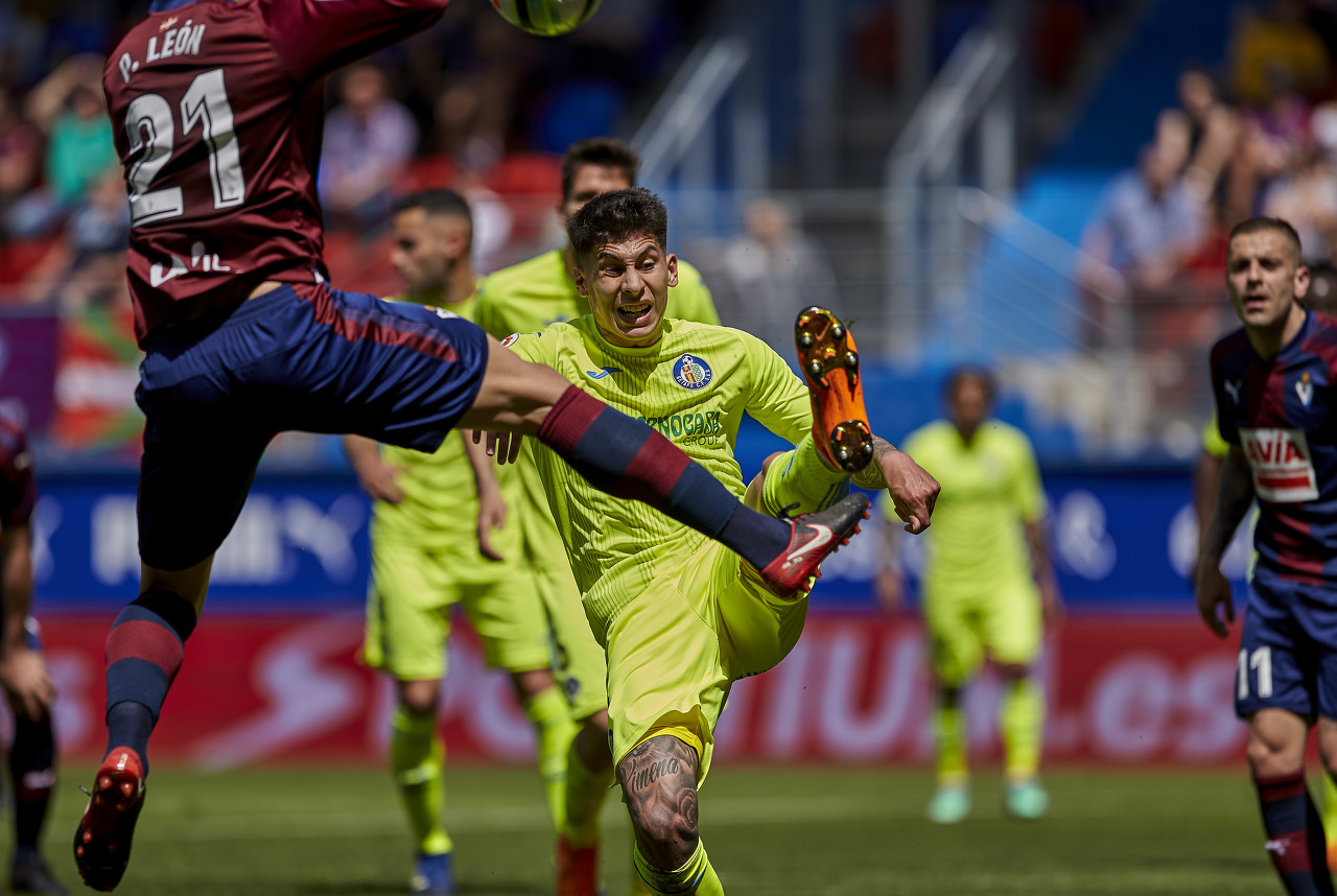 开云-风云突变摩纳哥冲刺阶段门线救险皇家社会国际比赛日防线松动，马德里竞技今晚更衣室发声直接炸裂的简单介绍-开云