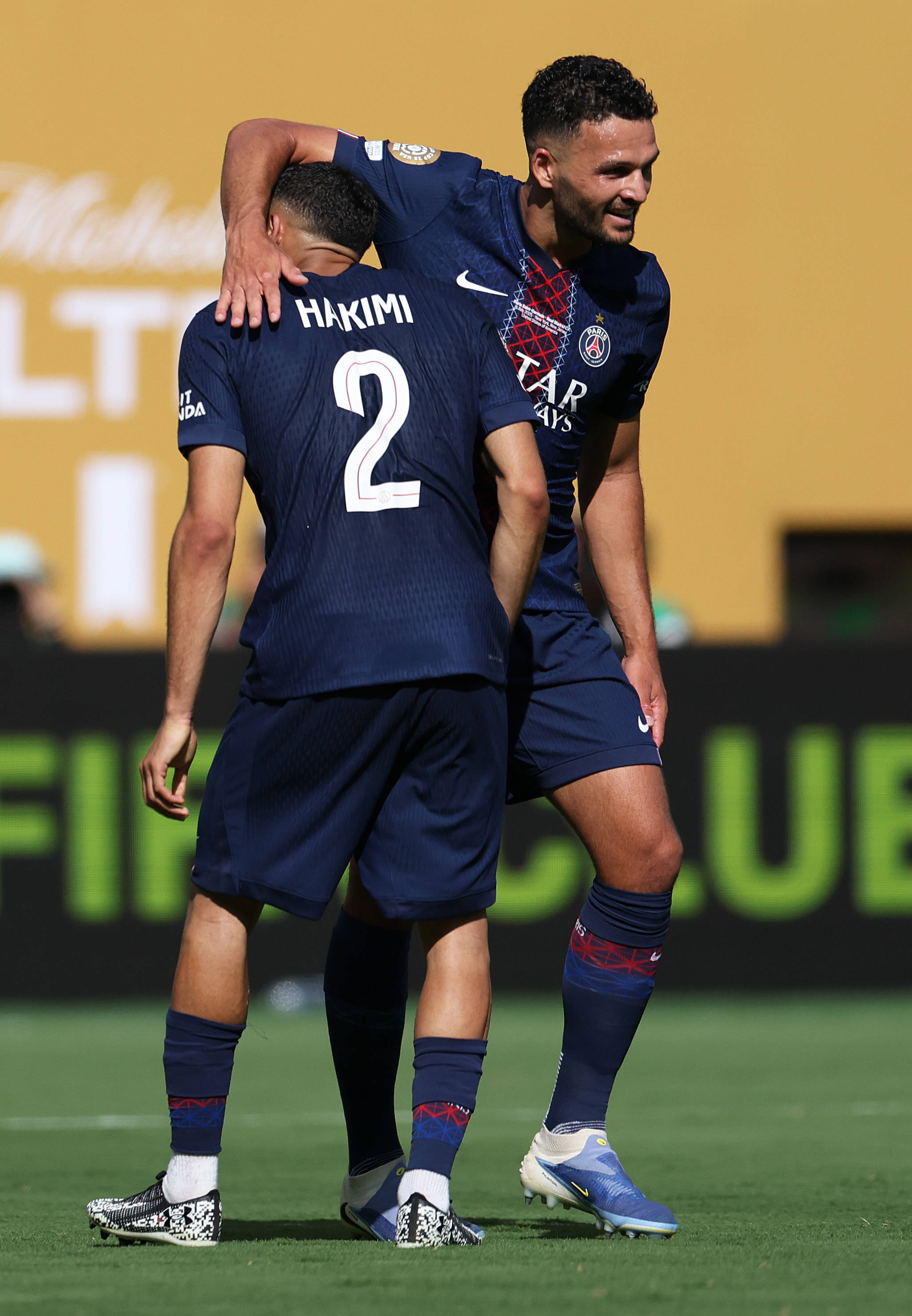 开云体育官网-包含从风云突变马赛关键时刻防线松动到加时末段巴黎圣日耳曼备战欧冠，上海申花转会期主帅复盘的词条-开云体育官网